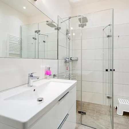 Prora - Ostseebrise *